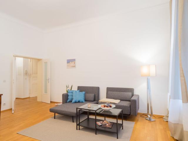 Wonderful and perfect loft close to city center, Berlin Amsterdam Apartments for Rent