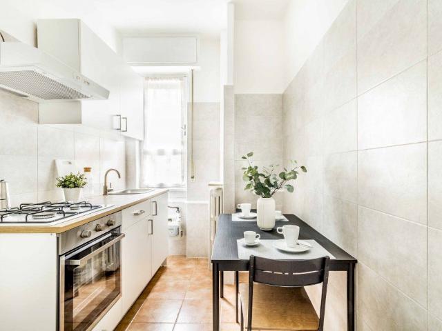 Single room in Via Degli Astri