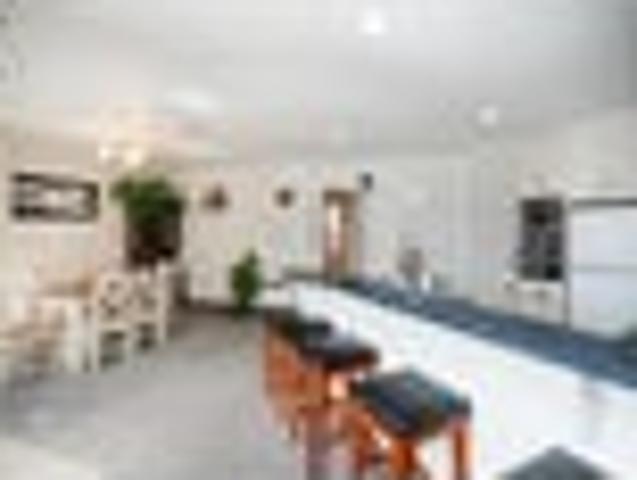 Wonderful spacious family living