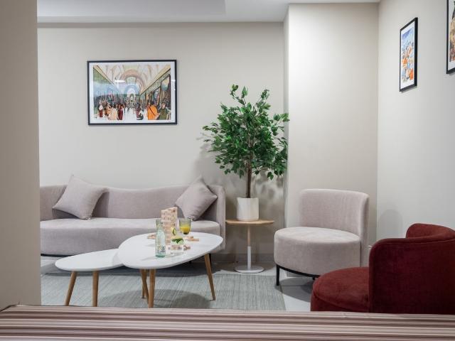 Wonderful suite in vibrant neighborhood, Madrid Amsterdam Apartments for Rent