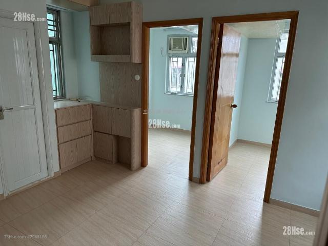 Wong Tai Sin Wah Lai House [Agency Ads] High Floor 13 22|22/F Two Bedroom Flat With Lift, Close To Schools, Village, And Shopping Mall. Perfect Layout, In High De Hints