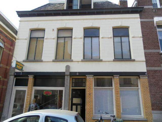 Woning aan de Molenstraat te Roosendaal