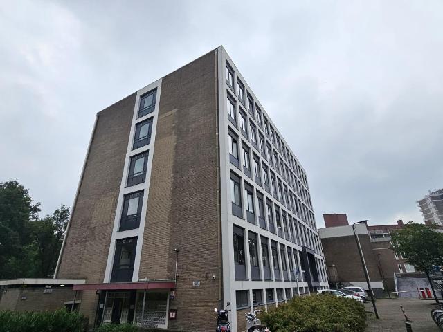 Woning aan de Carolushof te Den Bosch