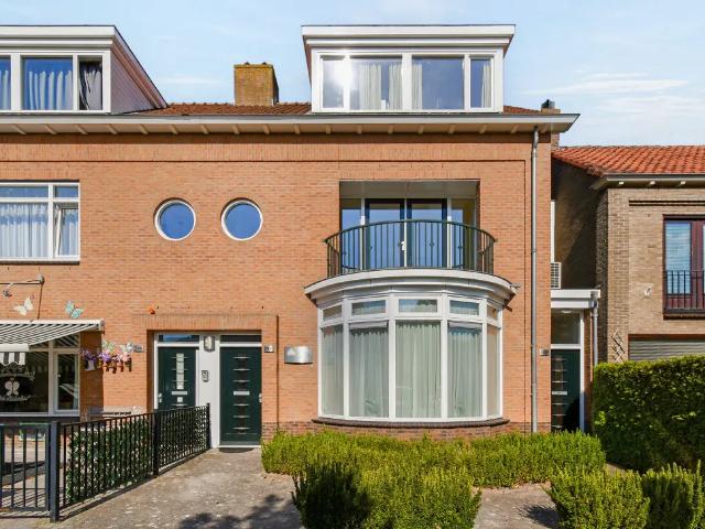 Woning aan de Lindenlaan te Amstelveen