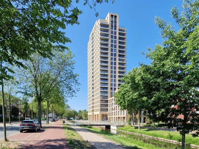 Woning aan de Randveen te Den Haag