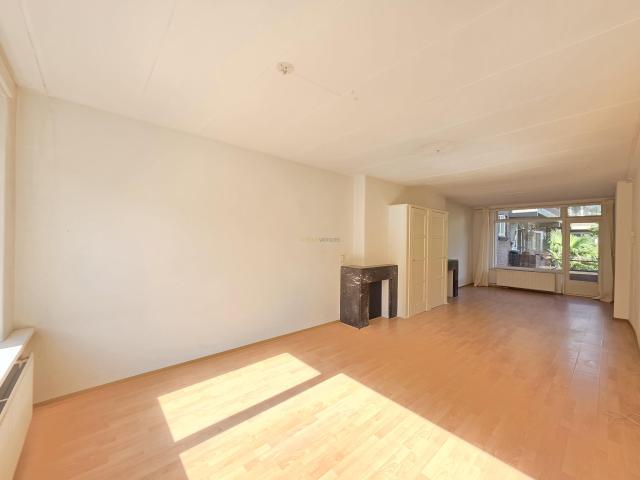 Woning aan de van Houtenstraat te Rotterdam