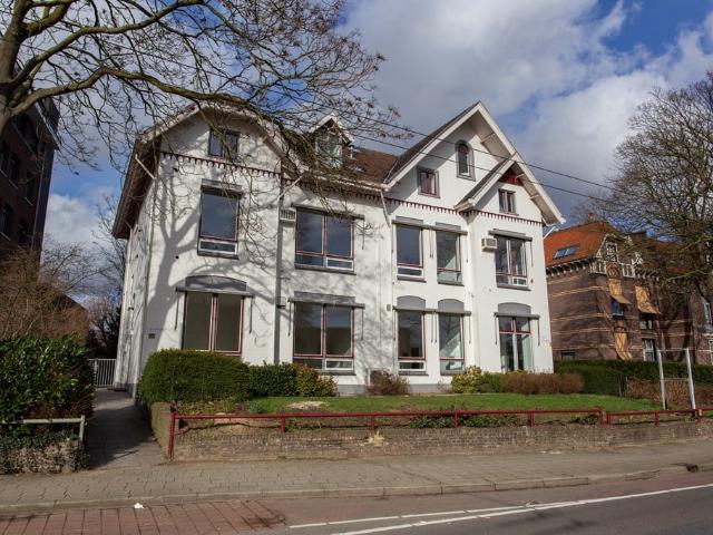 Woning aan de Velperweg te Arnhem