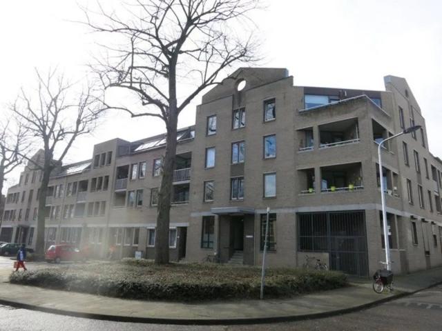 Woning aan de Volksplein te Maastricht