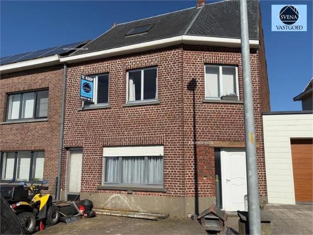 WONING GELEGEN NABIJ CENTRUM HERZELE