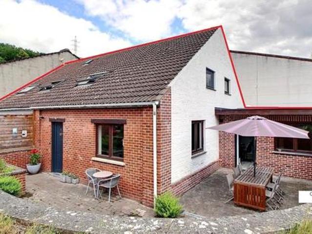 Woning in Court saint etienne