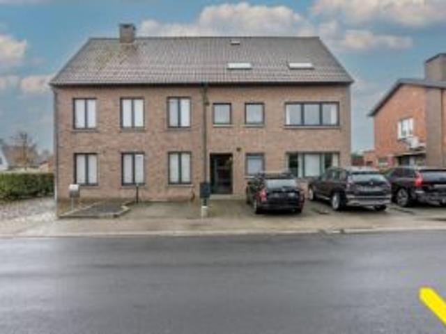 Woning in het centrum van Dessel met 2 studio's!