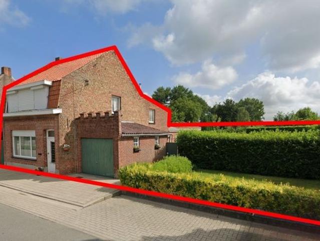 Woning met achterliggend landbouw perceel