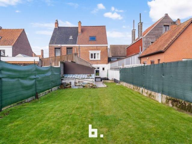 Woning met veel potentieel te Moorslede!