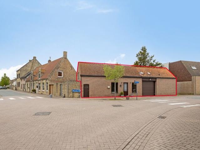 Woning met 2 slaapkamers in Avekapelle Veurne te koop