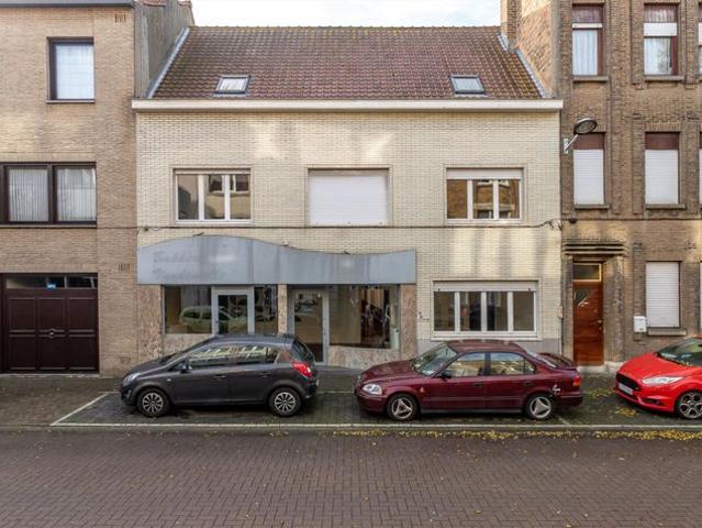 Woning met 6 slaapkamers in centrum Oostende