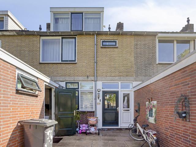 Woning te koop: Twiskeweg 51 1504AB Zaandam Vastgoed Nederland
