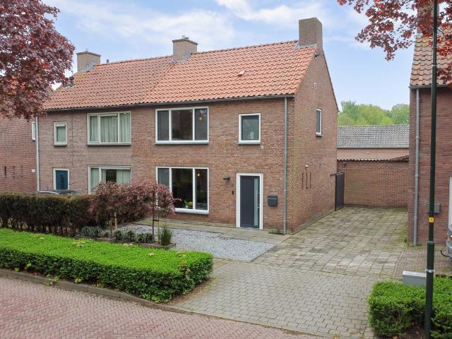 Woning te koop: Van Gerwenstraat 16 5527HD Hapert Vastgoed Nederland