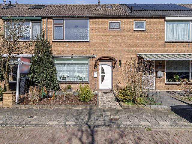 Woning te koop: Van der Trappenstraat 25 2675TH Honselersdijk Vastgoed Nederland