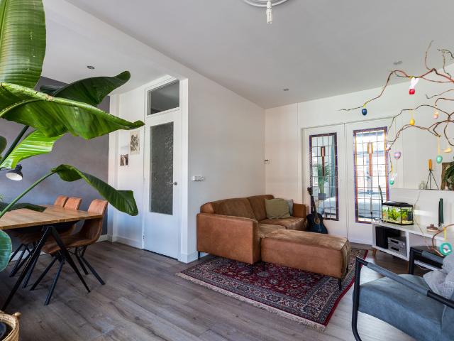 Woning te koop: Van Zeggelenlaan 149 2 AE's Gravenhage Vastgoed Nederland
