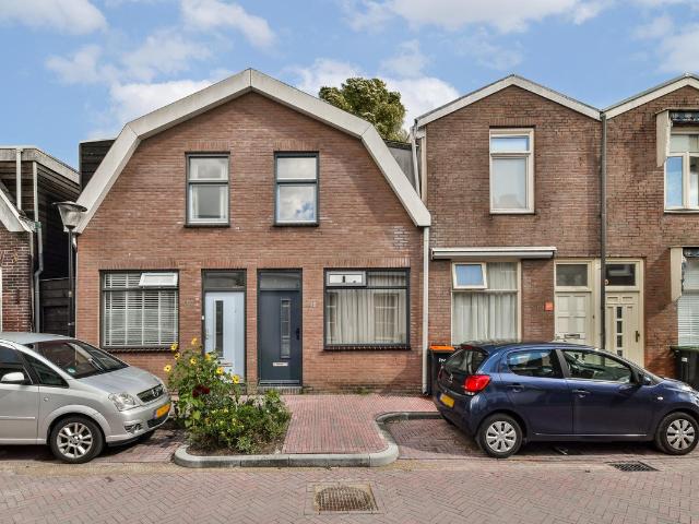Woning te koop: Valkstraat 48 1506XD Zaandam Vastgoed Nederland