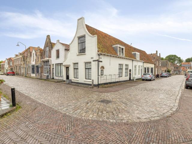 Woning te koop: Varremarkt 21 4301ER Zierikzee Vastgoed Nederland