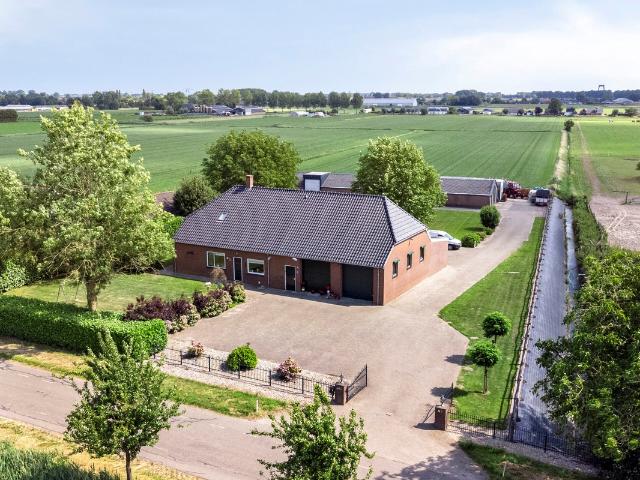 Woning te koop: Veldstraat 27 4261TB Wijk en Aalburg Vastgoed Nederland