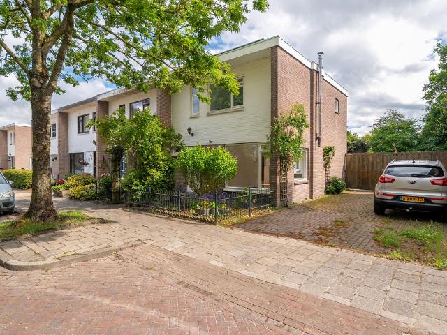 Woning te koop: Vondelstraat 76 9602BD Hoogezand Vastgoed Nederland