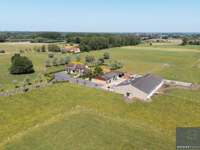 Woning te koop voor 1895000 euro met 3 slaapkamers