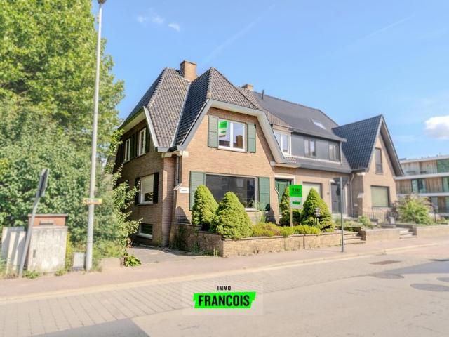 Woning te koop voor 199000 euro met 4 slaapkamers