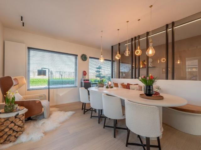 Woning te koop voor 1085000 euro met 3 slaapkamers