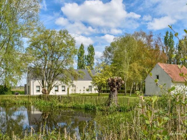 Woning te koop voor 1150000 euro met 3 slaapkamers