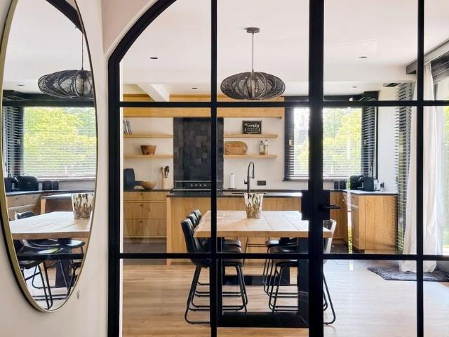 Woning te koop voor 1175000 euro met 3 slaapkamers