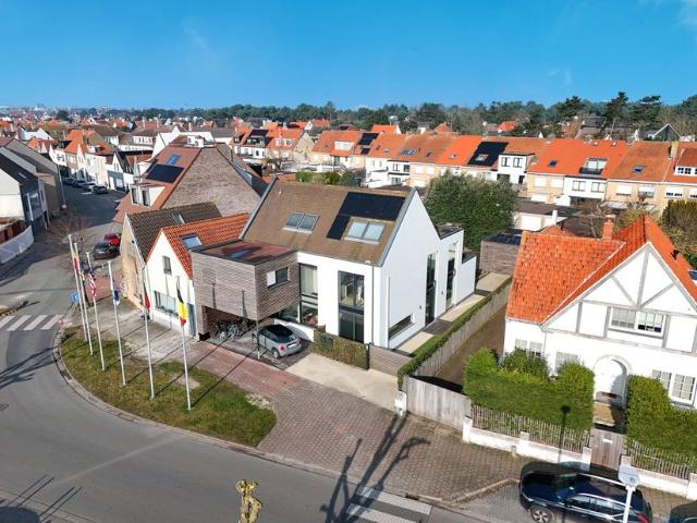 Woning te koop voor 1245000 euro met 3 slaapkamers