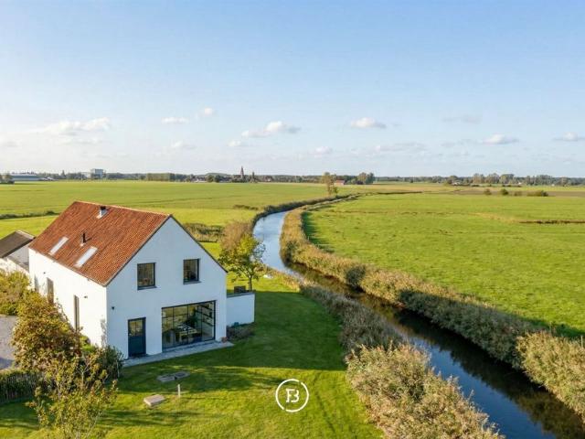 Woning te koop voor 1250000 euro met 3 slaapkamers