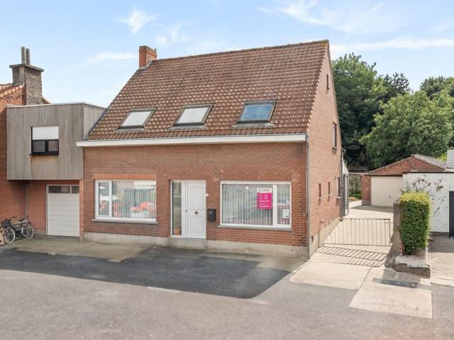 Woning te koop voor 249000 euro met 4 slaapkamers