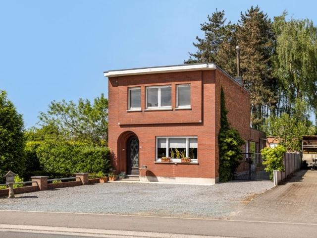 Woning te koop voor 260000 euro met 3 slaapkamers
