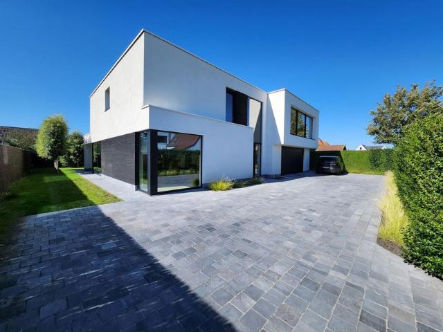 Woning te koop voor 2650000 euro met 4 slaapkamers