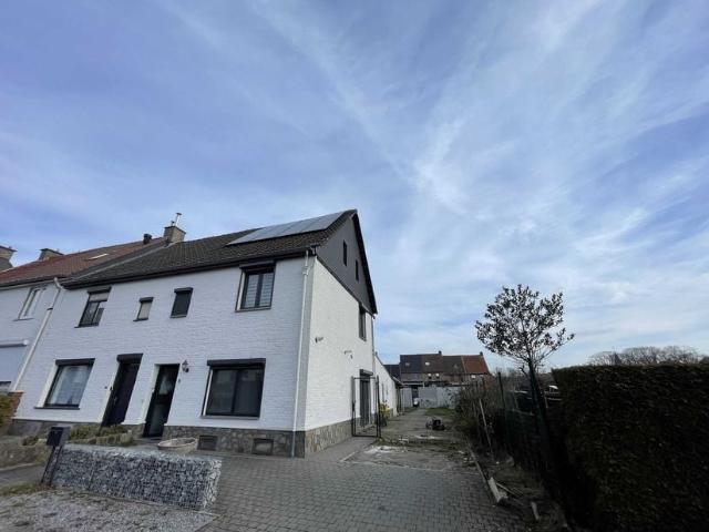 Woning te koop voor 265000 euro met 4 slaapkamers