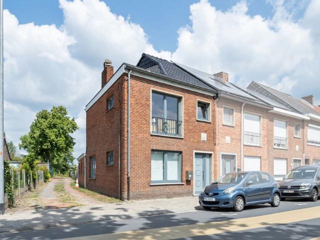 Woning te koop voor 289000 euro met 3 slaapkamers