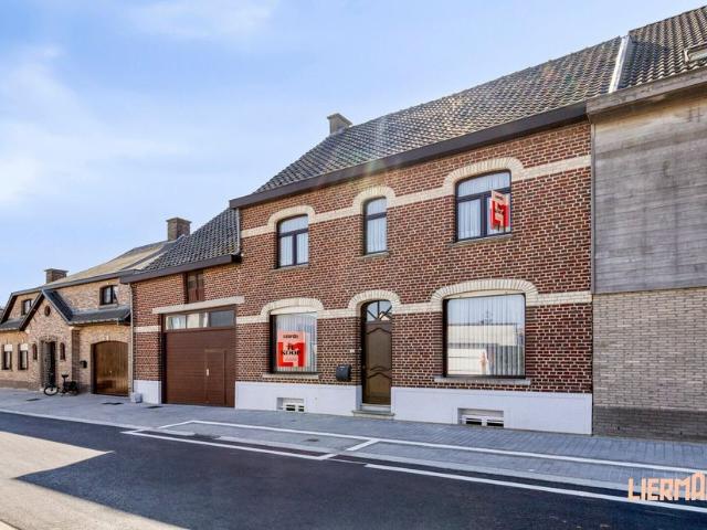 Woning te koop voor 295000 euro met 4 slaapkamers