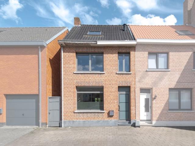 Woning te koop voor 299000 euro met 3 slaapkamers