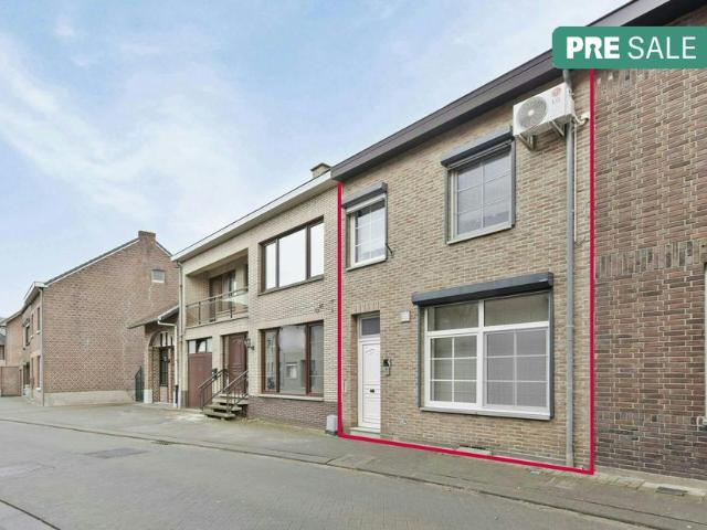 Woning te koop voor 200000 euro met 4 slaapkamers