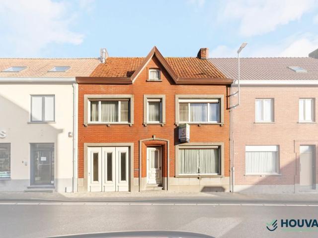 Woning te koop voor 200000 euro met 3 slaapkamers