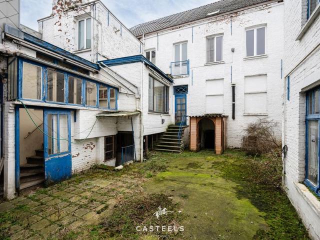 Woning te koop voor 349000 euro met 5 slaapkamers