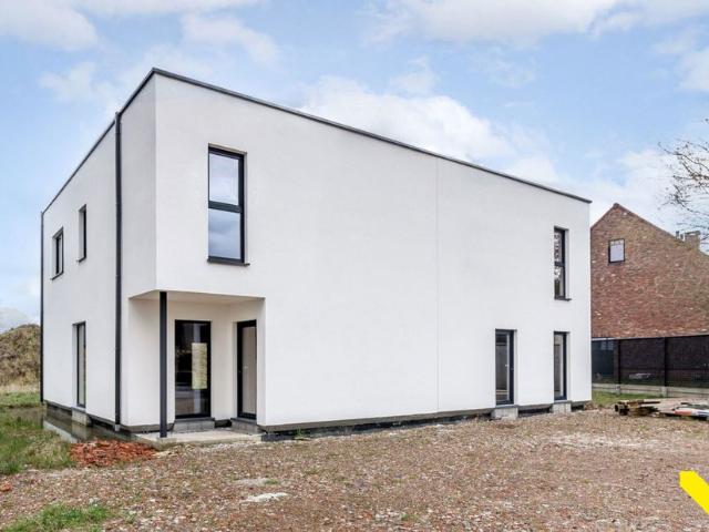 Woning te koop voor 349000 euro met 3 slaapkamers