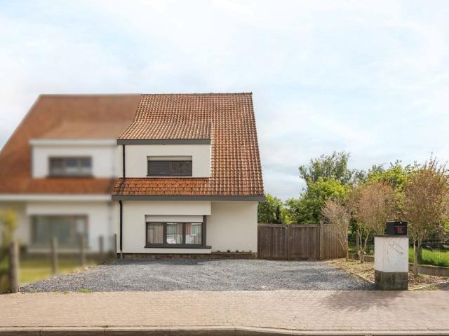 Woning te koop voor 349000 euro met 3 slaapkamers