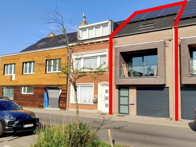 Woning te koop voor 369000 euro met 3 slaapkamers