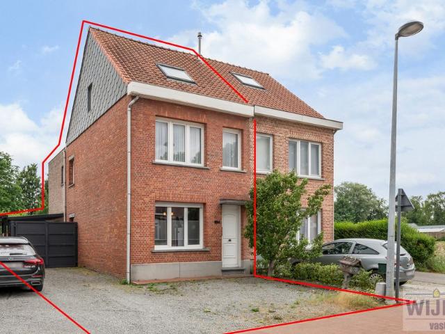 Woning te koop voor 375000 euro met 3 slaapkamers