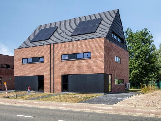 Woning te koop voor 377648 euro met 2 slaapkamers