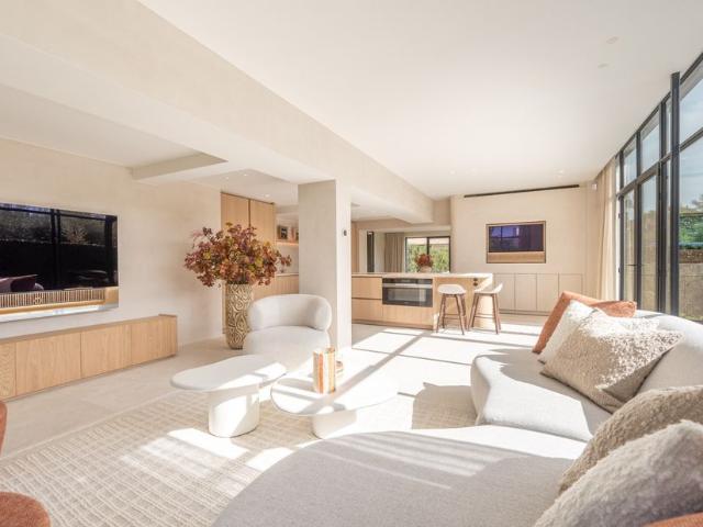 Woning te koop voor 3795000 euro met 4 slaapkamers